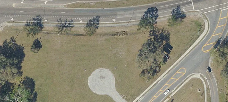 Riverwood Dr