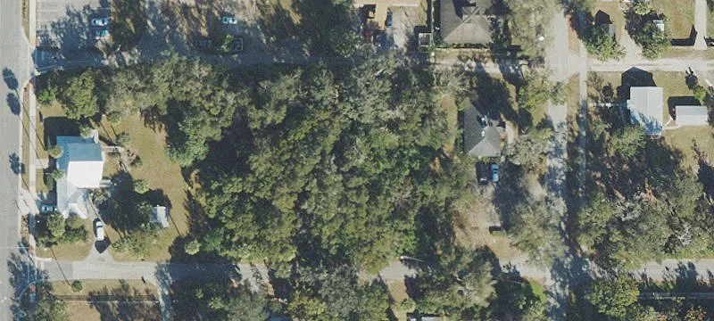 Cherokee Ave