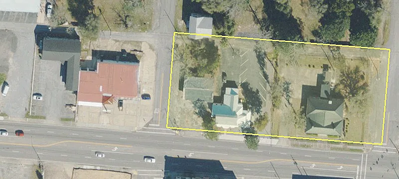 399 Nelson Ave