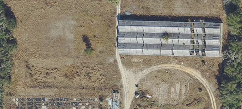 305 County Rd 466a