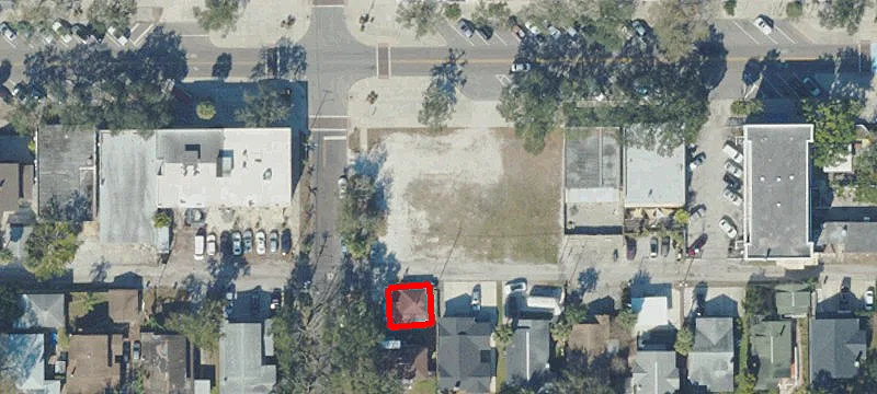 2556 Central Ave