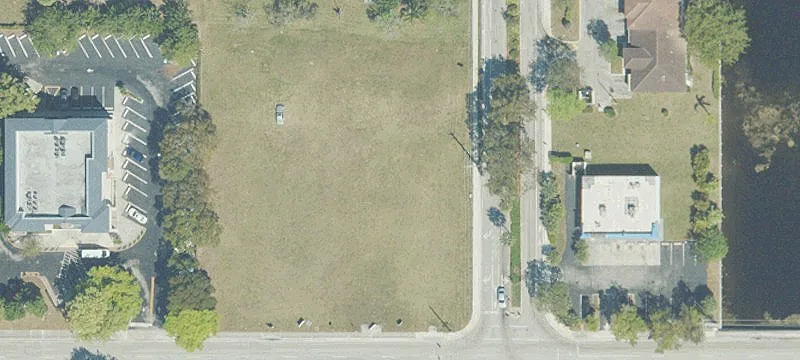 Mcnab Blvd