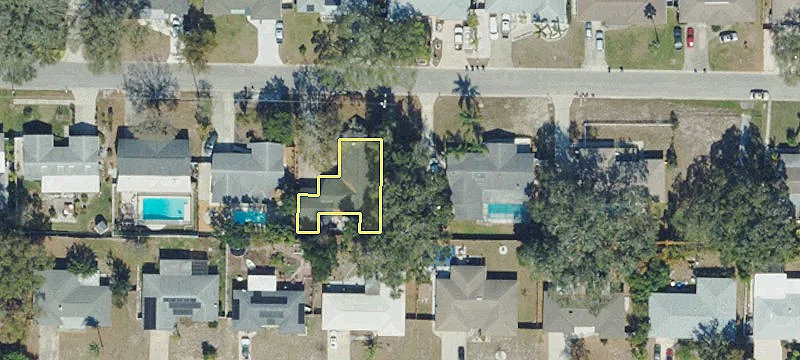 945 Knollwood Dr