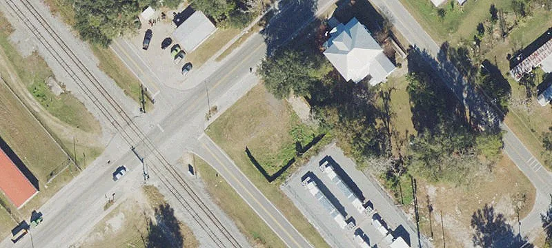 1142 Hamilton Ave