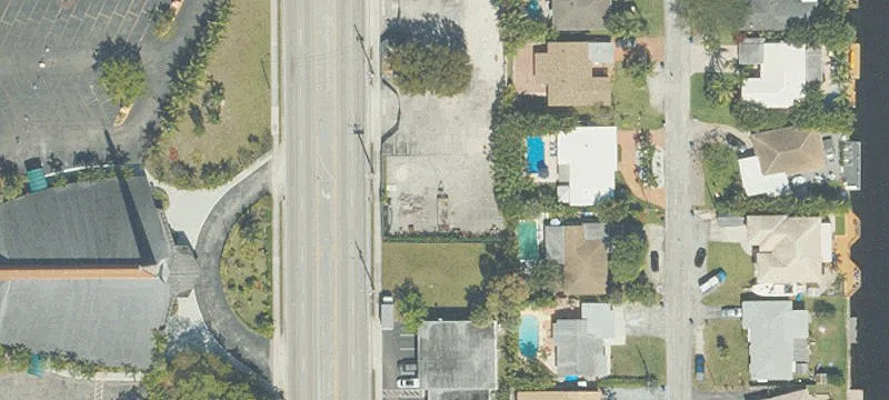 Andrews Ave