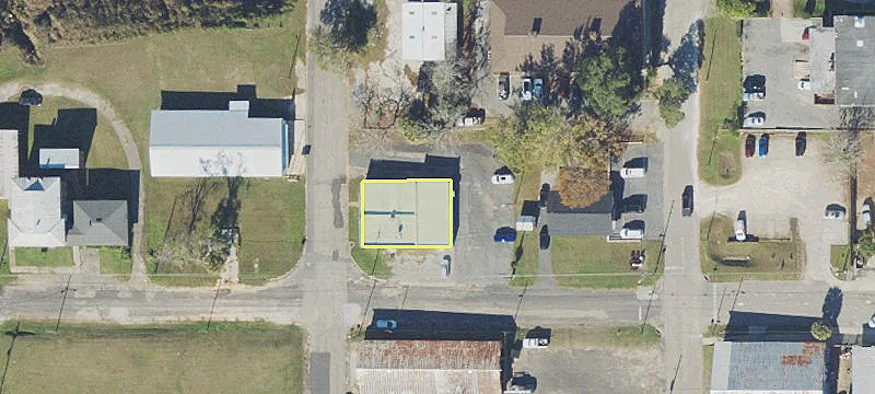 290 Dogwood St