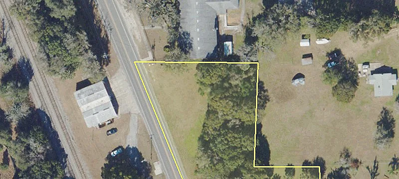 1533 Us Hwy 17th N