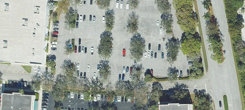 Vis Pkwy