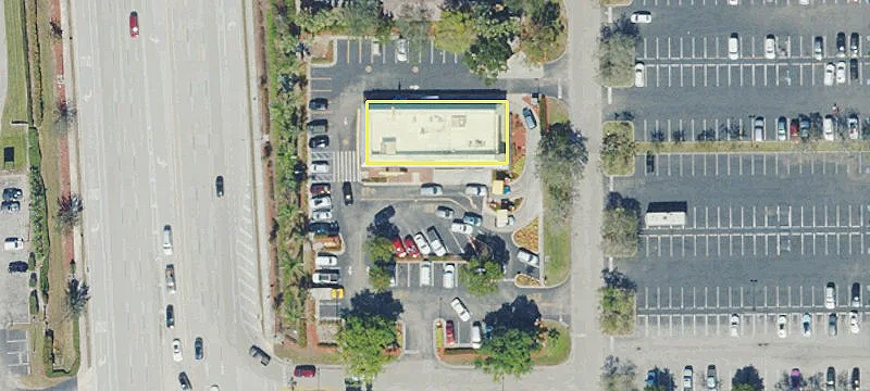 28215 Tamiami Trl