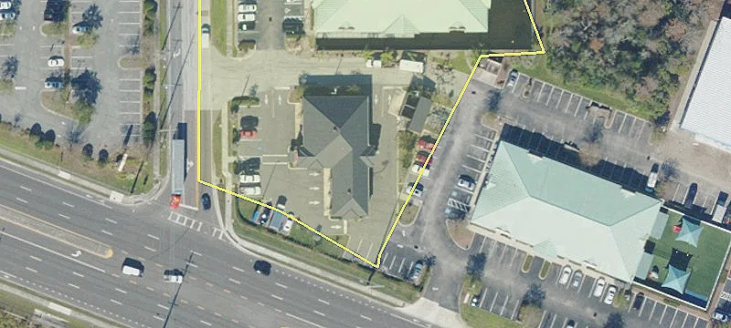 3931 Tampa Rd