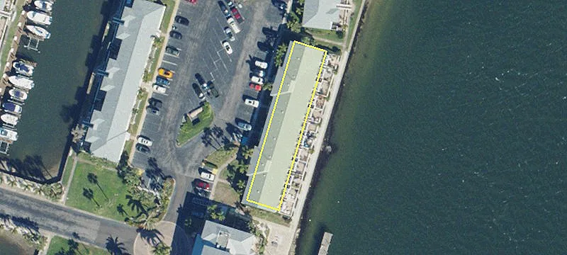 4934 Coquina Key SE Dr