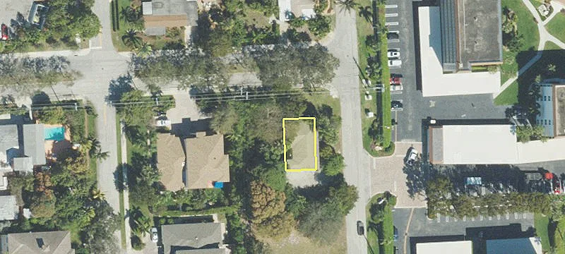 2800 Florida Blvd