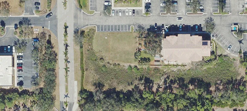 9400 Corkscrew Palms Cir