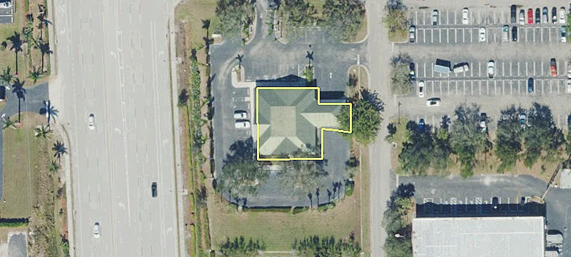 28235 Tamiami Trl