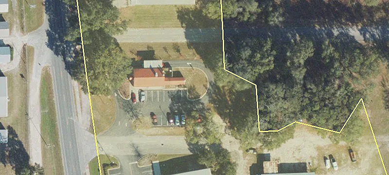 1760 Main St