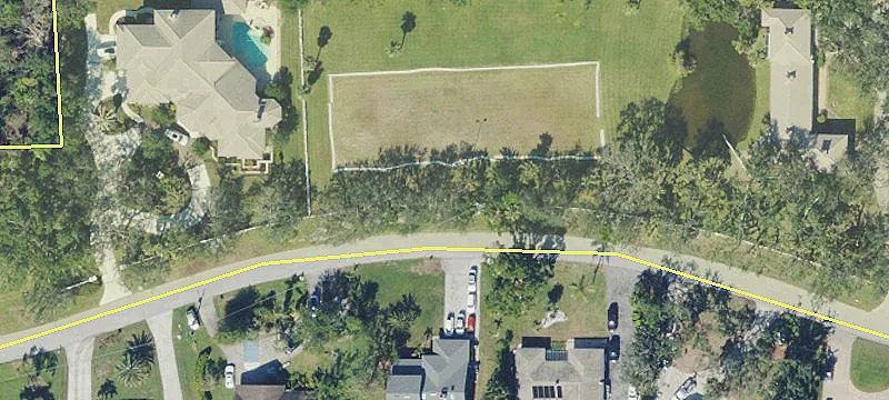 3979 Hidden Acres S Cir