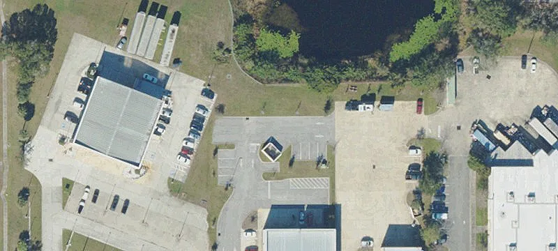3923 Tampa Rd