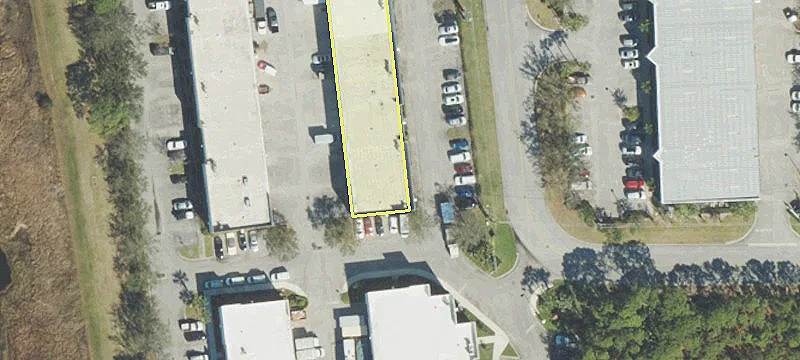 585 Mercantile Plc-8