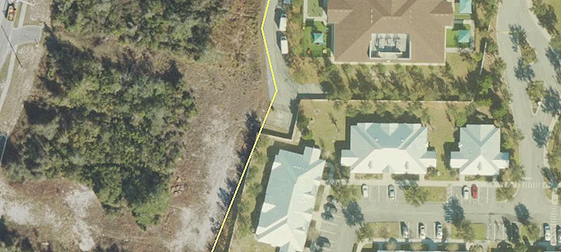 190 Saxon Blvd