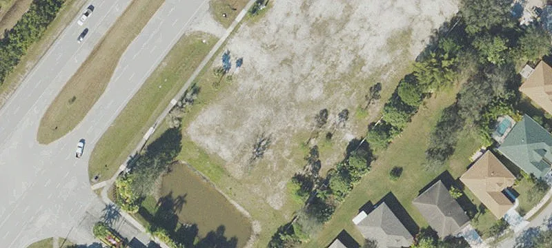 1055 Sebastian Blvd