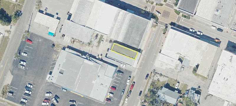 16 Monroe Ave