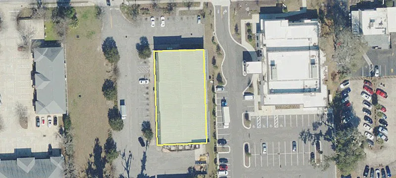 900 Kingsley Ave