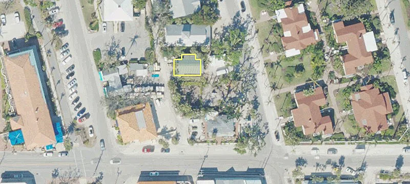 421 Palm Ave