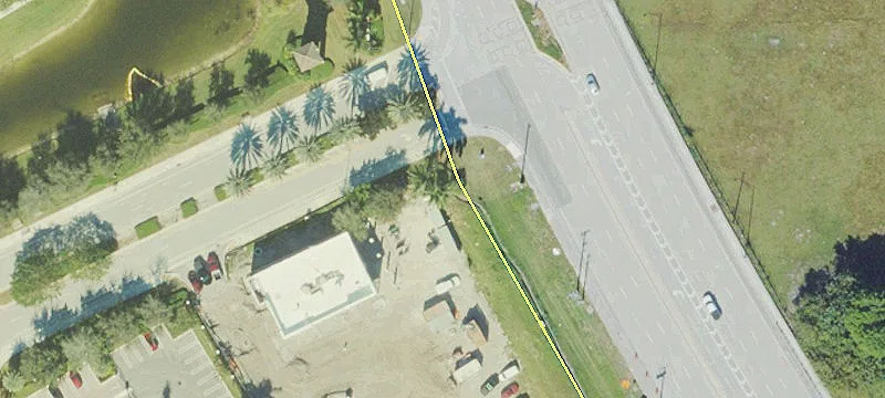 University Dr