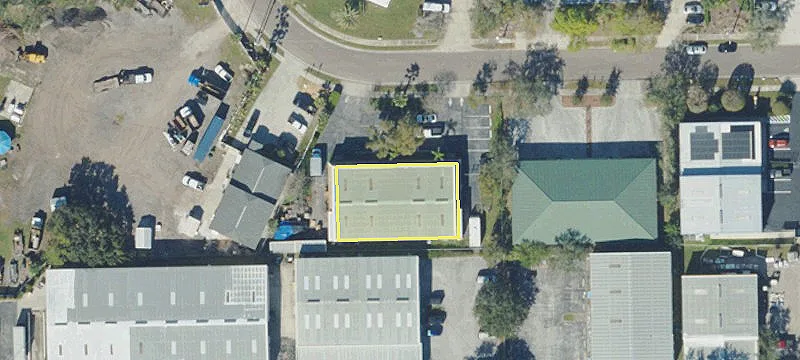 305 Scarlet Blvd