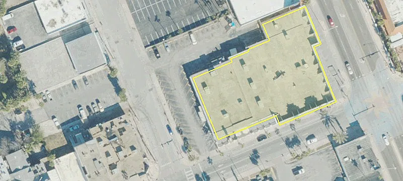 611 Seabreeze Blvd