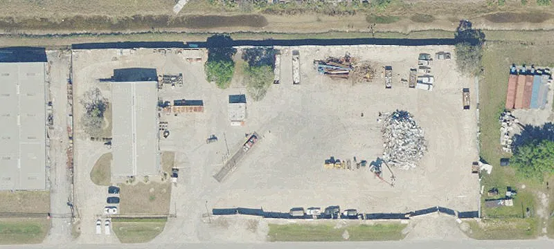 220 Industrial Loop