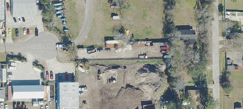 302 Mealy Dr
