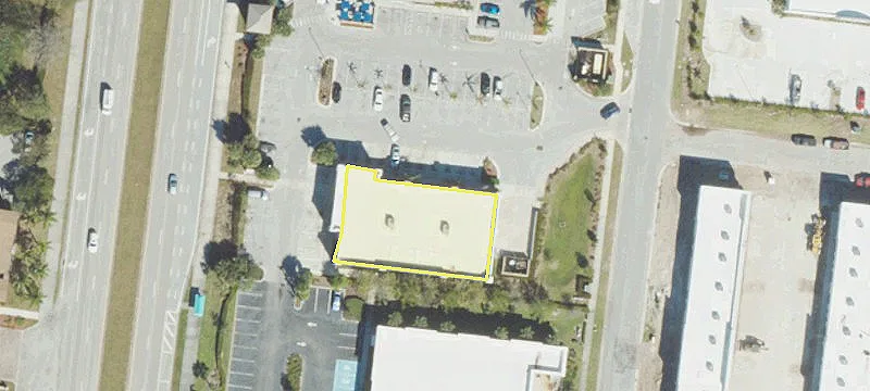 240 Congress Ave