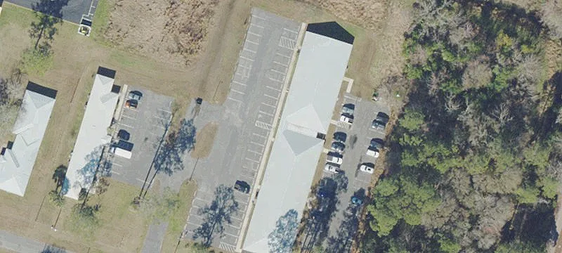 1200 Andrews Cir