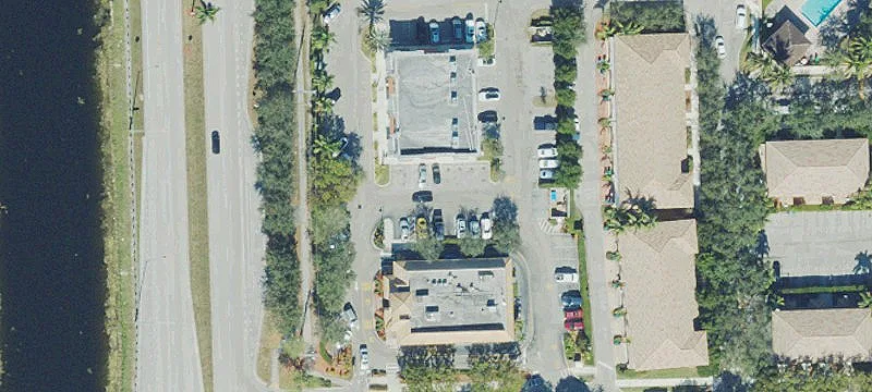 2101 101st Ave6-210