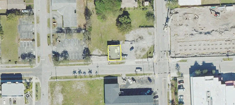 208 Foster Rd