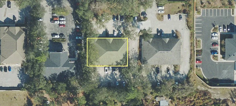 938 Saxon Blvd, Unit 2