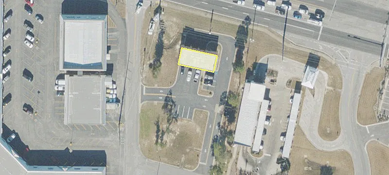 1213 John Sims E Pkwy
