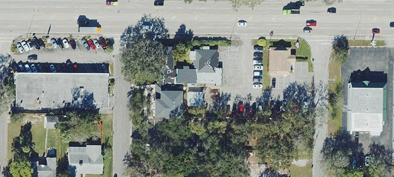 3119 Manatee W Ave