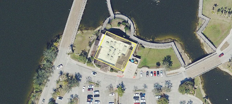 8091 Plz Del Lago Dr