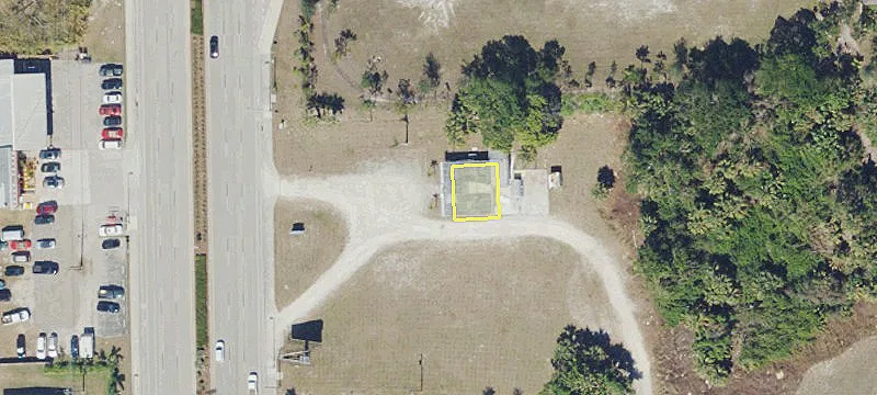 20741 Tamiami Trl