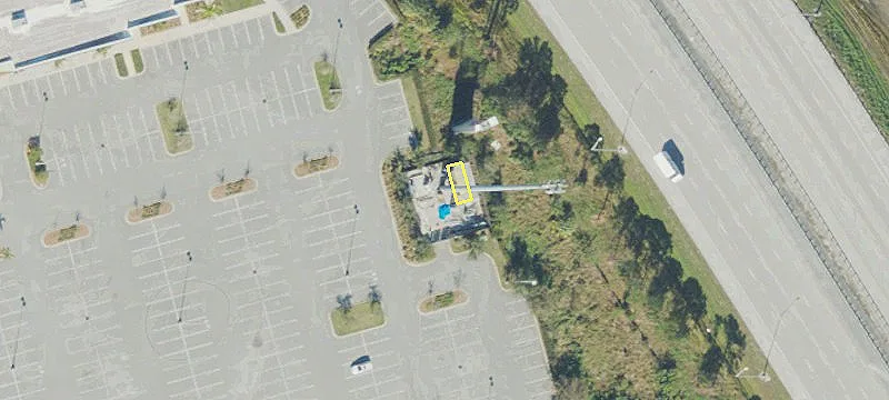4275 Norfolk Pkwy