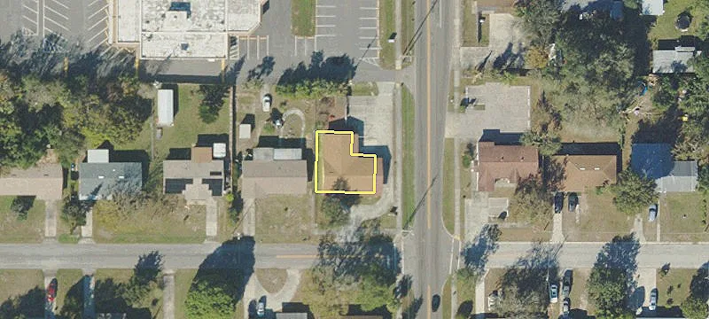 595 Ave L SE L