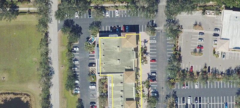 21720 Tamiami Trl