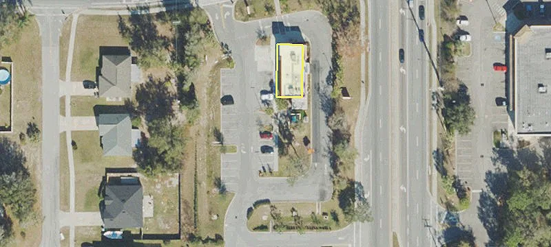 499 Howland Blvd