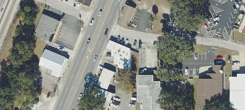200 Main St