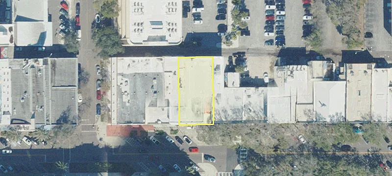 687 Central Ave