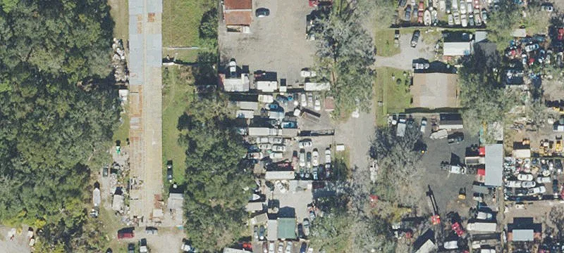 330 Metcalf Ave