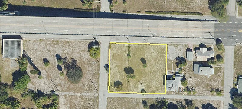 490 Palm Bch Lks Blvd