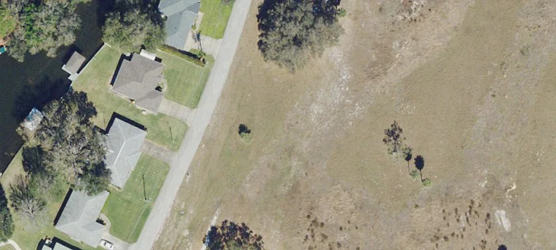 861 Peachtree Dr